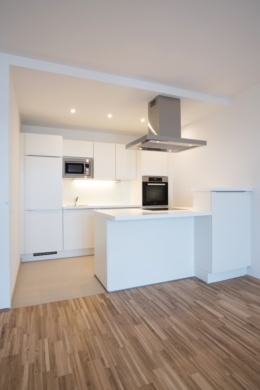 Schöne 2-Zimmer-Wohnung mit hofseitigem Balkon! Kühlung inklusive! U6 Floridsdorf! AB AUGUST, 1210 Wien, Wohnung