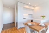 Titelbild - All inclusive mit Riesenbalkon!!! Strom, Heizung, Fitnessraum, Internet + TV und Concierge inklusive!
