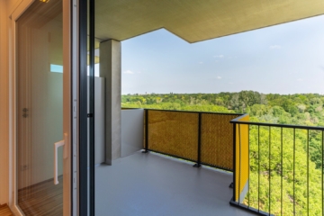 Singlewohnung mit Balkon und Blick in den grünen Kurpark – Concierge im Haus, 1100 Wien,Favoriten, Wohnung